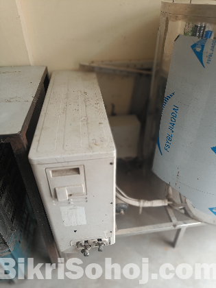 300 Litre Milk Chiller Machine. ৩০০ লিটার দুধের চিলার